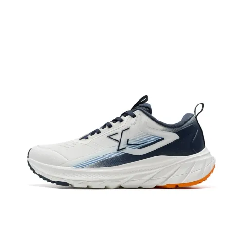 XTEP Comfortably противоскользящее покрытие Rebound Low Top Беговые кроссовки Мужские Белый Синий