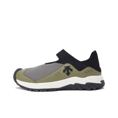 DESCENTE Urban T450 Slip-resistant Abrasion-resistant Low Top Casual Shoes Unisex Gray Green Black DESCENTE Urban T450 Противоскользящий Устойчивый к истиранию Низкий Топ Повседневная Обувь Унисекс Серый Зеленый Черный