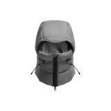 Серебряный корабль серого цвета