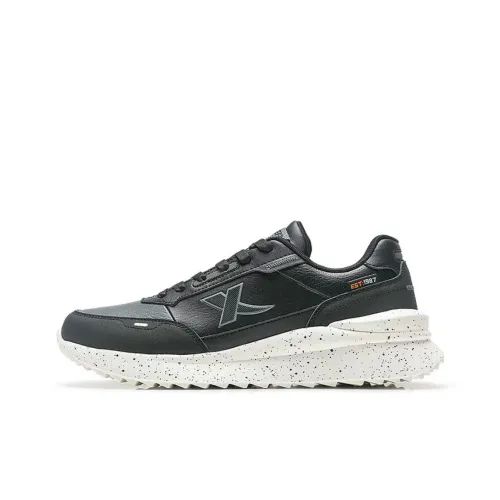 XTEP Slip-resistant Abrasion-resistant Low Top Casual Men's Black White XTEP Противоскользящий Устойчивый к истиранию Низкий Топ Повседневный Мужской Черный Белый