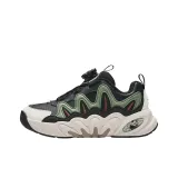 Чёрный, белый, зелёный.