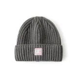 Дымчато-серый