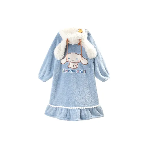 GUKOO x Sanrio Yugui Собака Сон Халат Женские Молочно-синий
