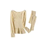 Молочно-белый