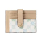 Светло-голубой