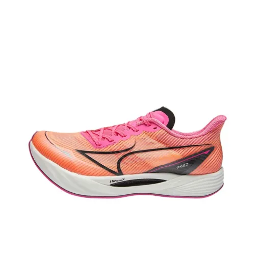 HEALTH Беговые кроссовки Low Top Afterglow Pink Unisex