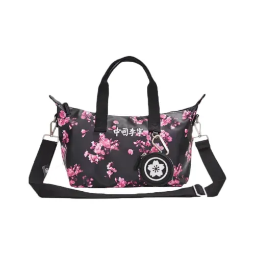 Сумка через плечо с подкладочной тканью средний размер женская черная