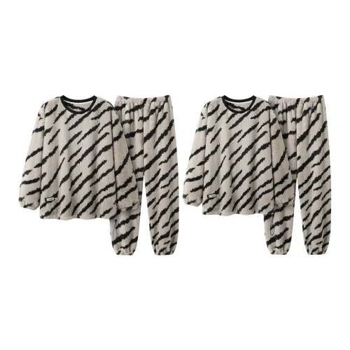 Gongdie Пижамный комплект женский цвет кофе