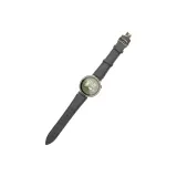 Личи зернистая текстура, кожа, серебряная застежка-бабочка, космический серый