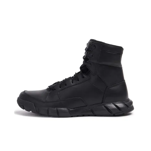 Oakley Устойчивый к истиранию противоскользящий короткий для активного отдыха мужской черный