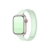 Светло-мятный