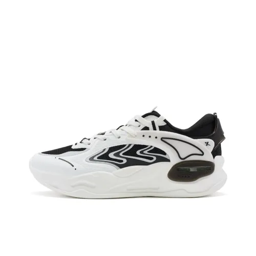 XTEP Yuan Qi Slip-resistant Abrasion-resistant Breathable Low-Top Sports Casual Shoes Men's White Black XTEP Yuan Qi Противоскользящий Устойчивый к истиранию Дышащий Низкий Топ Спортивная Повседневная Обувь Мужская Белый Черный