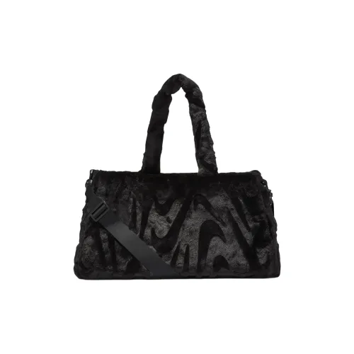 Nike Сумка через плечо из искусственного меха большая унисекс черная