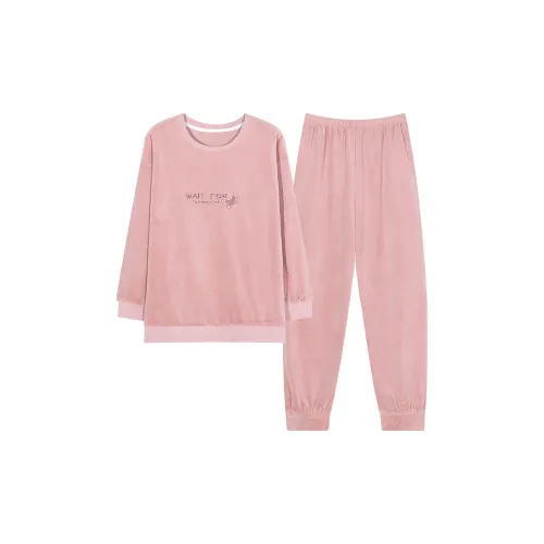 UAVAE Пижамный комплект женский цвет на изображении