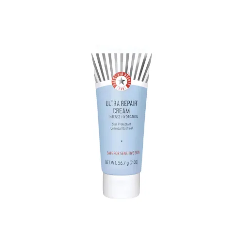 First Aid Beauty Увлажняющие средства и кремы для лица Унисекс