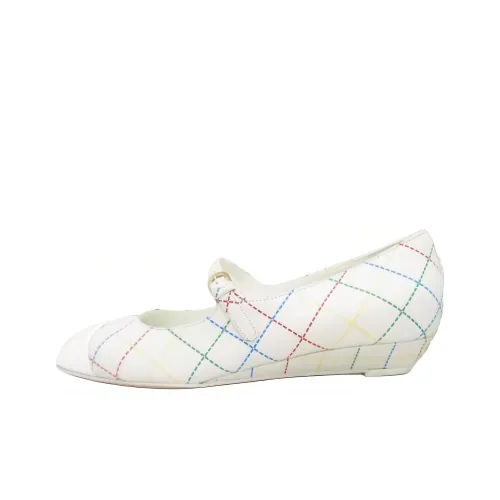 CHANEL 23C Early Spring Плоская подошва Туфли Мэри Джейн Женские Белые