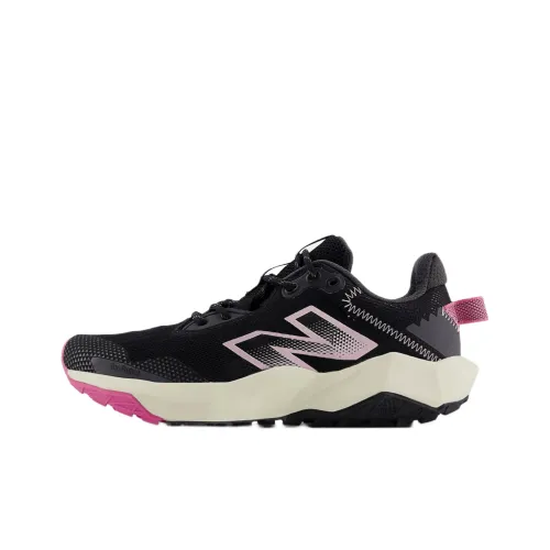 New Balance DynaSoft Nitrel v6 Low Топ Детские беговые кроссовки Черно-розовый Подростки