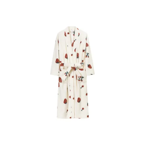 Женские банные халаты