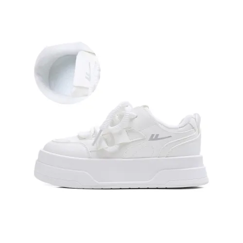 Warrior Термические кроссовки для скейтбординга с низким верхом увеличивающие высоту женские белые