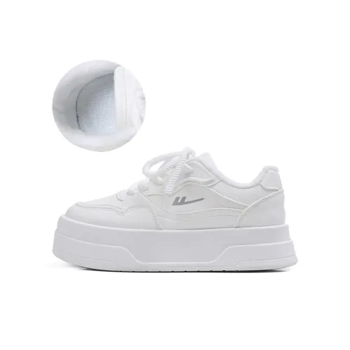 Warrior Термические Увеличивающие Высоту Противоскользящие Низкие Кроссовки для Скейтбординга Женские Белые