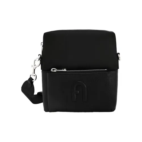 Furla Нейлон Телячья кожа Сумка через плечо Маленькая Мужская Черная