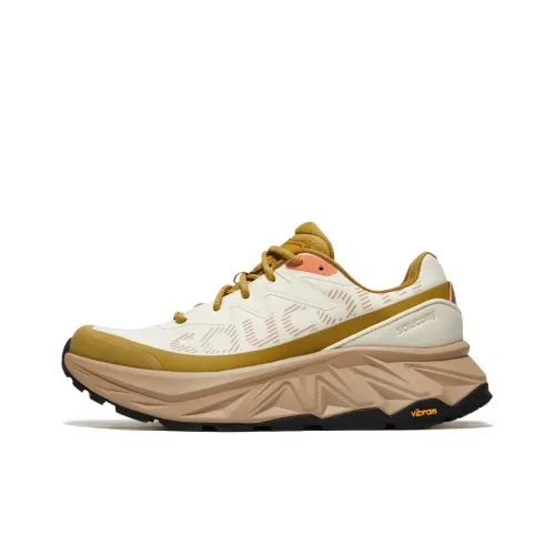 Saucony Low Top Беговые кроссовки Унисекс Бежево-зеленый