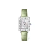 Зеленый ремешок с белым циферблатом