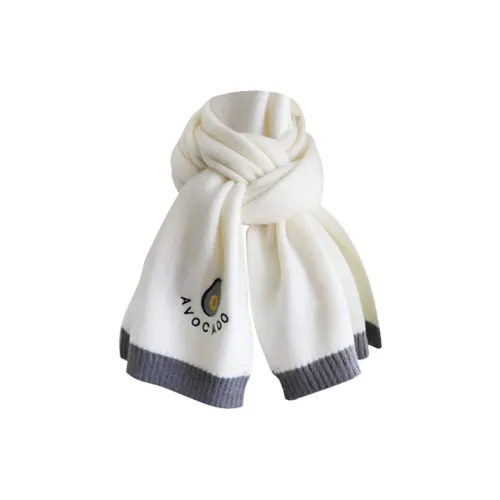 DAISY BEAUTY Вязаные шарфы Унисекс