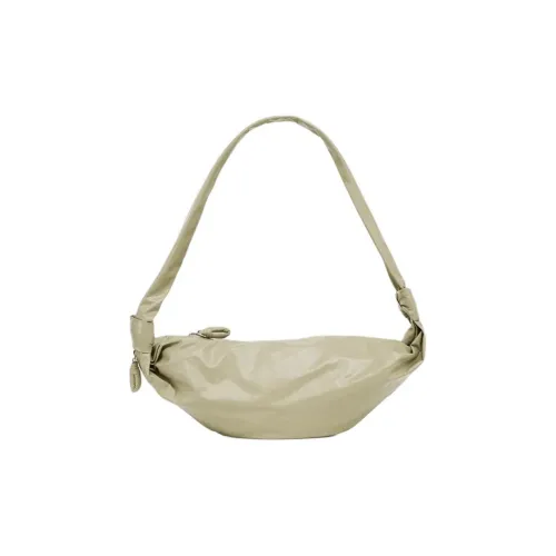 Lemaire Сумки через плечо Женские