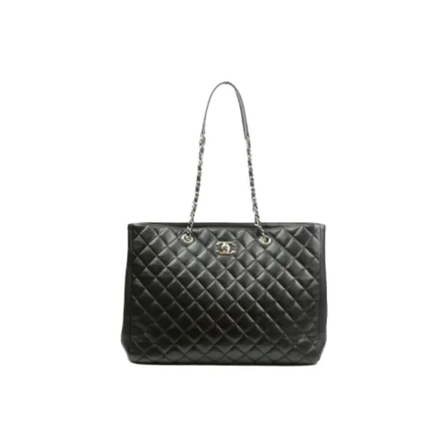 CHANEL Сумки через плечо Унисекс
