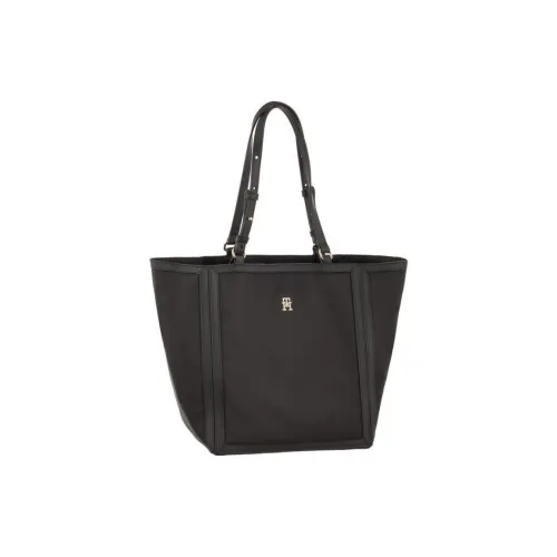 Tommy Hilfiger Сумки Черные Женские