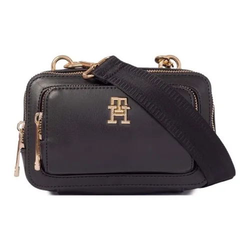 Tommy Hilfiger Сумки через плечо Черные Женские