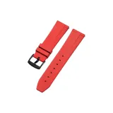 Красный ремешок и черная пряжка