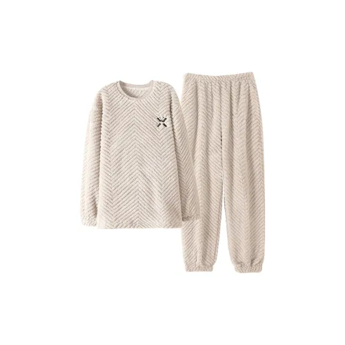 UAVAE Пижамный комплект Мужской Цвет на изображении