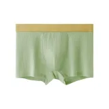 Трава зеленая