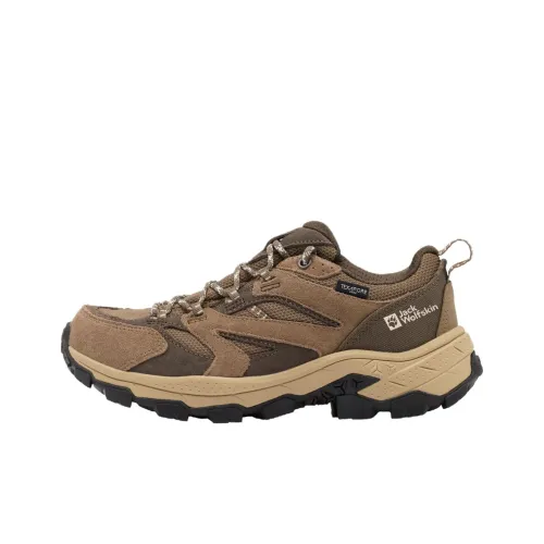 JACK WOLFSKIN Альпинистские и туристические ботинки Низкие Темно-коричневые Женские