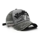 Серый, с обтрепанным краем