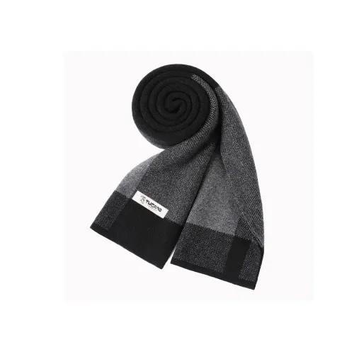 TUCANO Вязаные шарфы Мужской