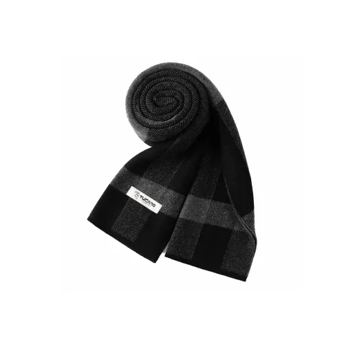 TUCANO Вязаные шарфы Мужской