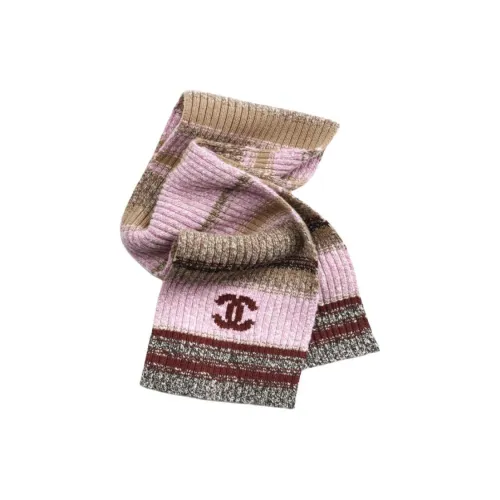 CHANEL Шарфы из шерсти Унисекс