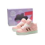 Белая розовая луна