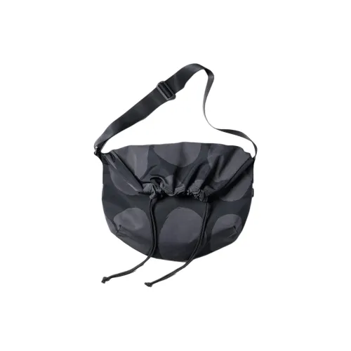 UNIQLO Полиэстер Сумка через плечо Стандартная Женская Темно-серая