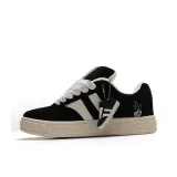 Чёрно-белый