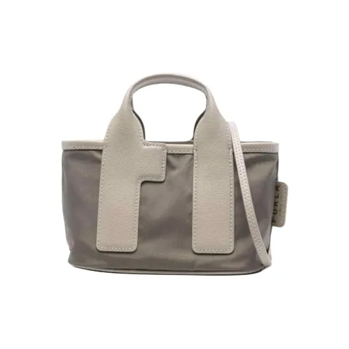 Furla Piuma Переработанный нейлон Сумка через плечо Сумка мини Женская Зеленая