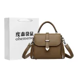 Коричневый