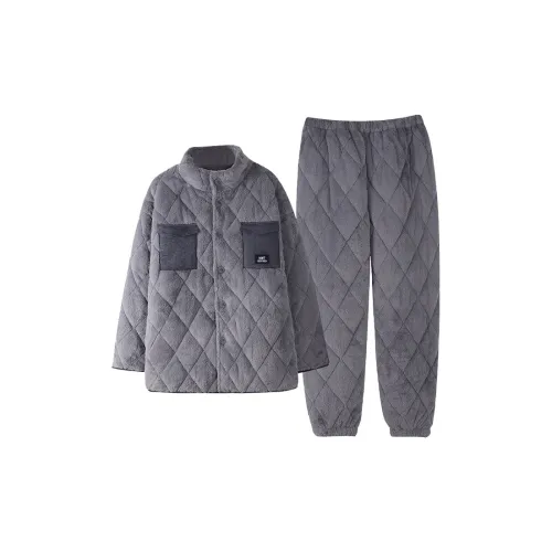 UAVAE Пижамный комплект Мужской Цвет на изображении