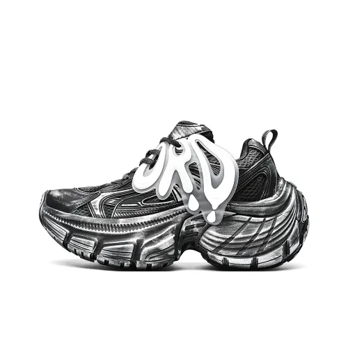 ORD Low-Top Crepe Sneakers Black White Worn Effect Unisex