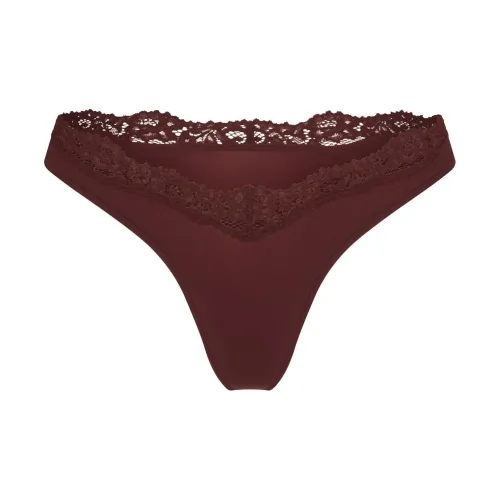 SKIMS FW24 FITS EVERYBODY Кружево DIPPED Стринг Нижнее белье Женские 1 упаковка OXBLOOD Бычья кровь