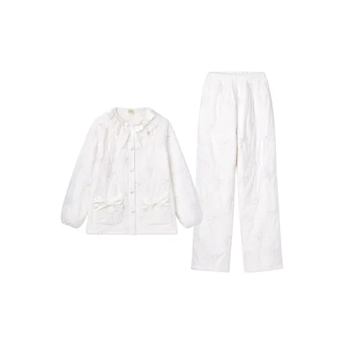 ROSE TREE Пижамный комплект женский цвет экрю