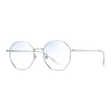 Серебристый